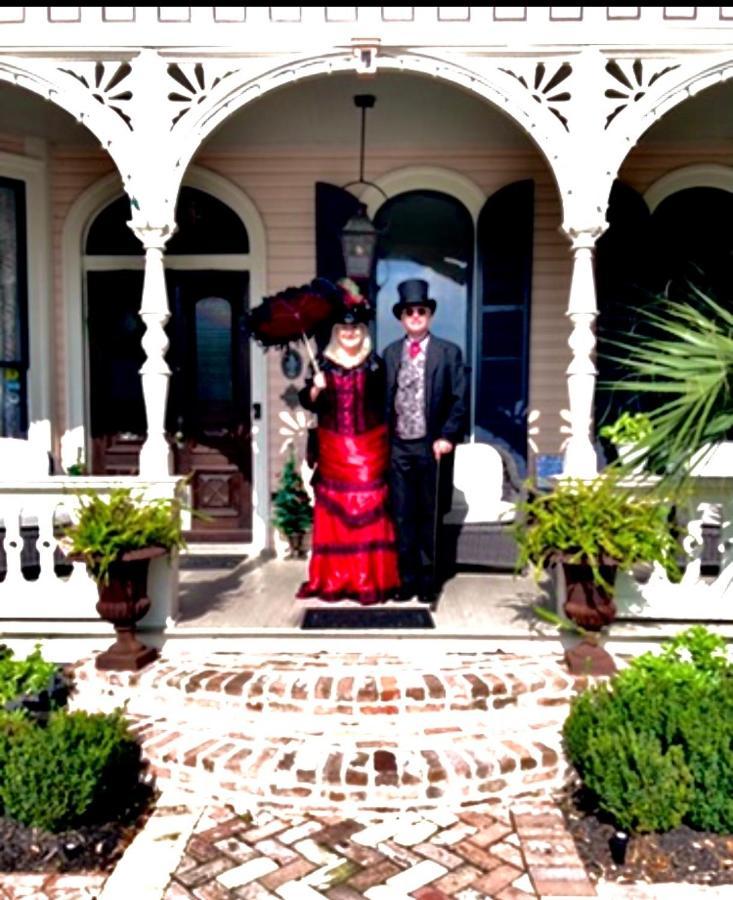 غالفيستون، تكساس Coppersmith Inn Bed And Breakfast المظهر الخارجي الصورة